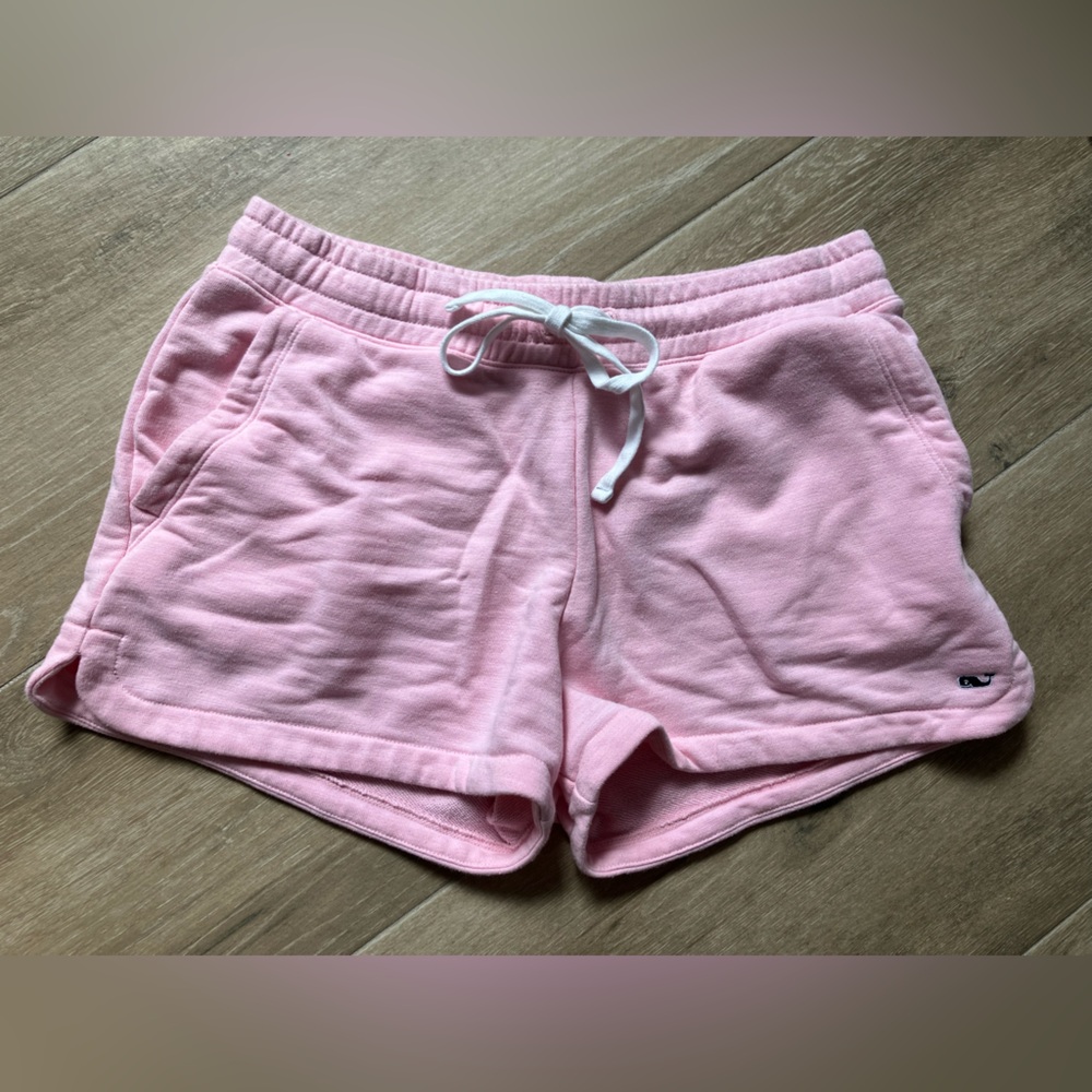 Vineyard Vines Pink Women's Shorts